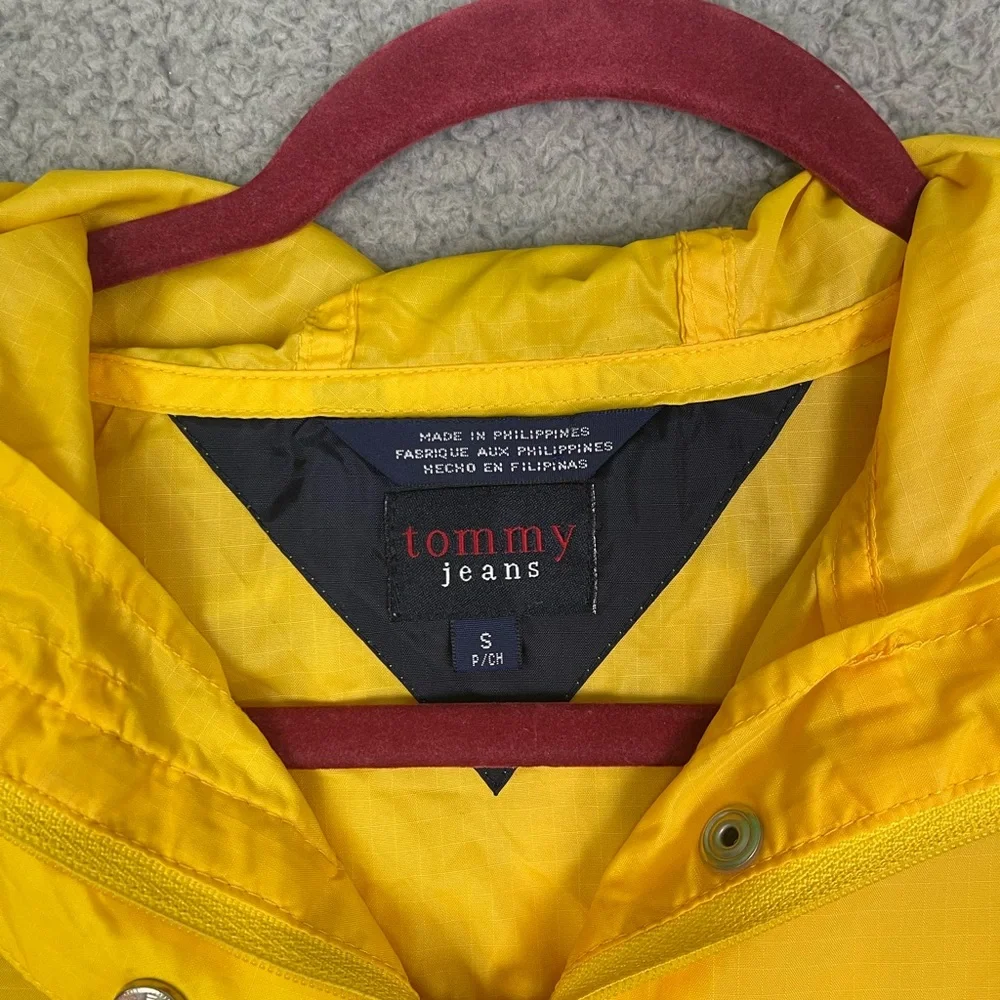 Vintage Tommy Hilfiger windbreaker‎ jacket